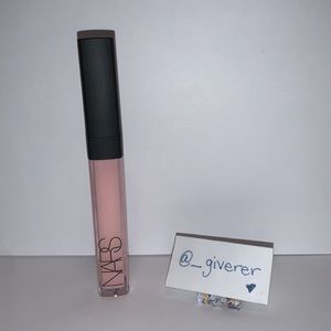 International Velvet NARS LIP GLOSS